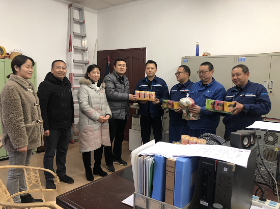 春節(jié)慰問(wèn)送溫暖,黨政關(guān)愛(ài)進(jìn)一線