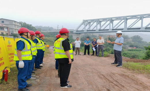 高效協(xié)同錘煉應(yīng)急能力 雙線互備守護(hù)供水安全